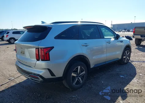 2022 Kia Sorento S z USA, uszkodzony, nr VIN 5XYRL4LC0NG102637